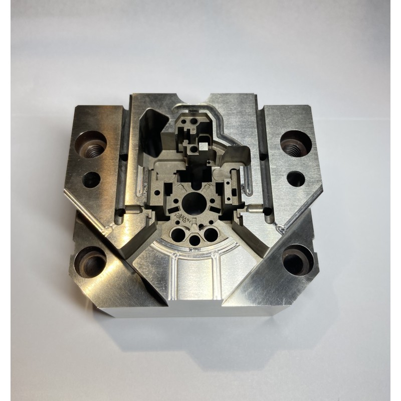Custom Die Components Manufacturing ｜ Fast Production for Mold Repair – Order from 1 Piece