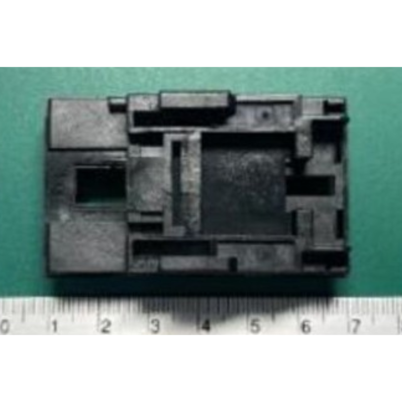 ชิ้นส่วน Connector Housing Body (PBT)｜Injection Molding ±10 µm สำหรับงานโครงสร้างที่ทนร้อนและสารเคมี