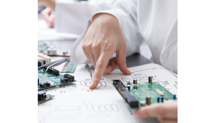 Plastic Screw Insulation Standards: Preventing Short Circuits and Optimizing Thermal Management in Electronic Devices