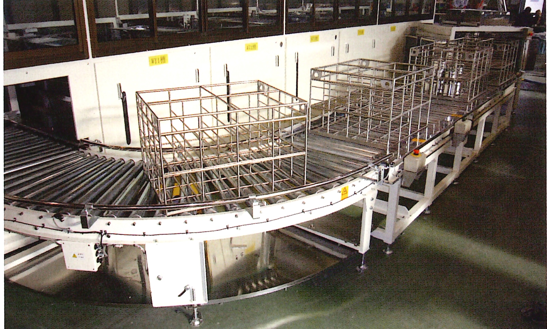 conveyor-return-station_f0093a69-eb4f-4995-8ba0-677c009fe000.jpg