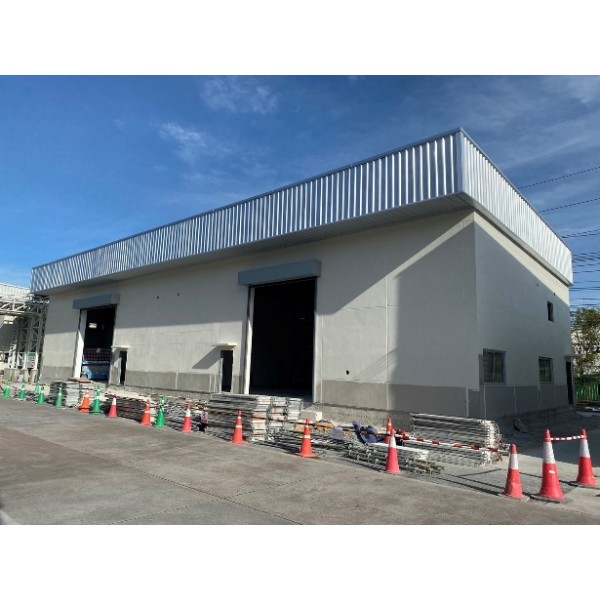 Construction support for factories, residential buildings, and warehouses. Comprehensive services from new construction to renovation and equipment installation.