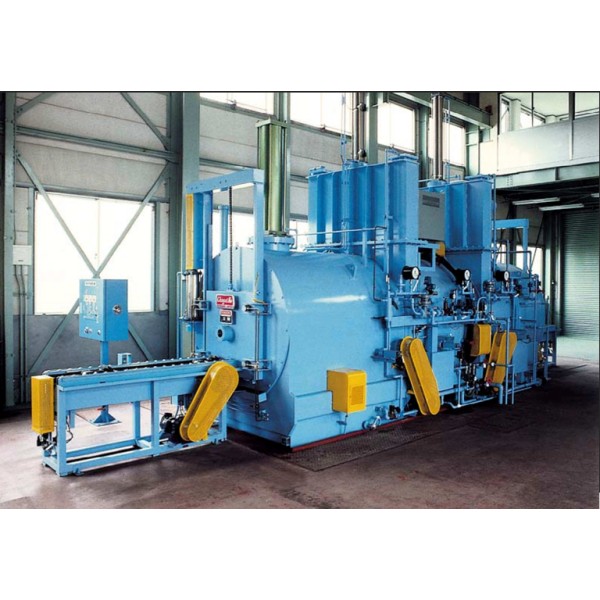 Vacuum Heat Treating Furnaces CF/QF Series｜Precision Hardening & Flexible Cooling
