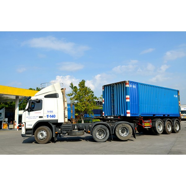 Transportation services - Short semi-trailer truck with box Bangkok Thailand