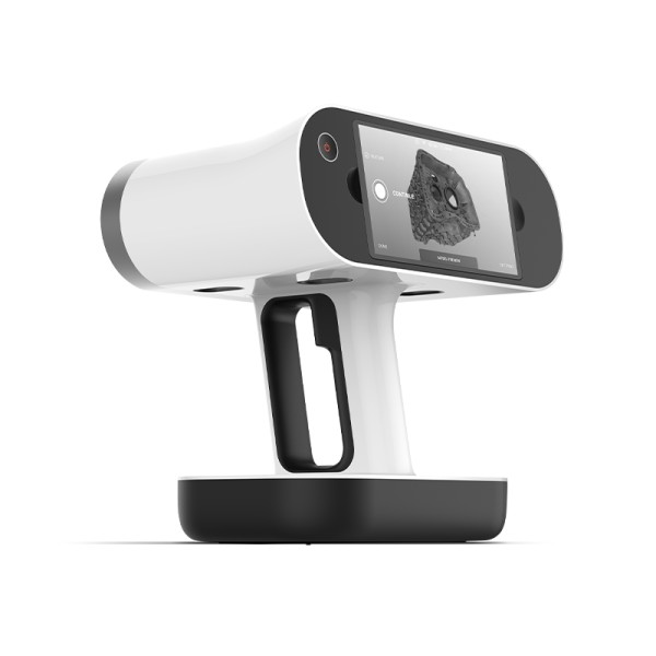 Artec Leo: ワイヤレス、高精度ポータブル3Dスキャナー