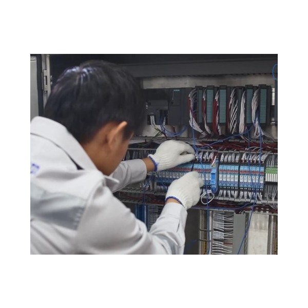 บริการโซลูชันระบบอัตโนมัติและ IIoT สำหรับภาคอุตสาหกรรม