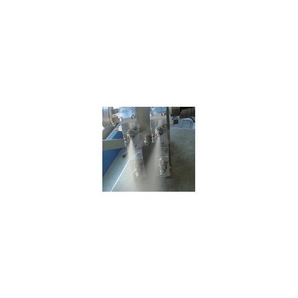 離型剤塗布 金型冷却 タイ 霧