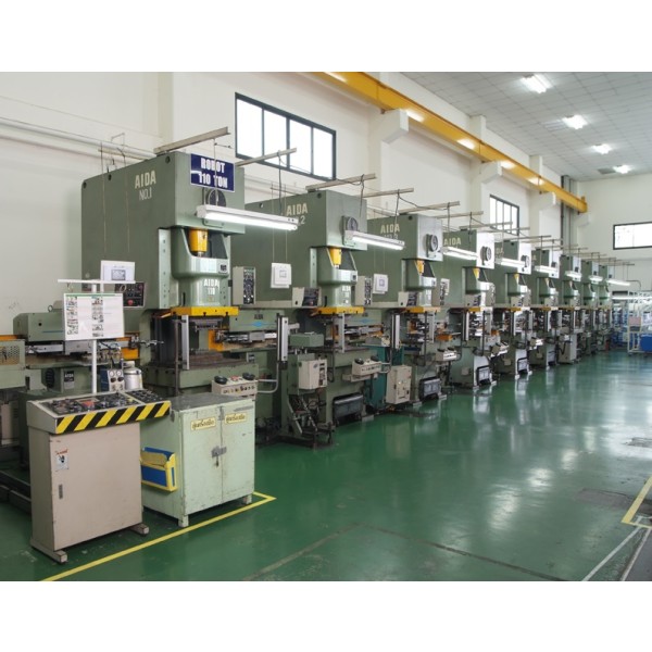Press Robot Line Thai Mikami