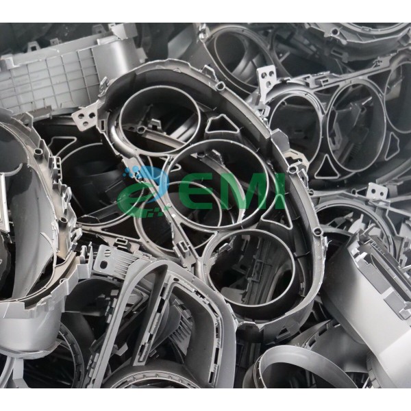 Specialized Recycle Service for Metal-Coated Plastic Waste Enhancing environmental protection Thailand Chonburi