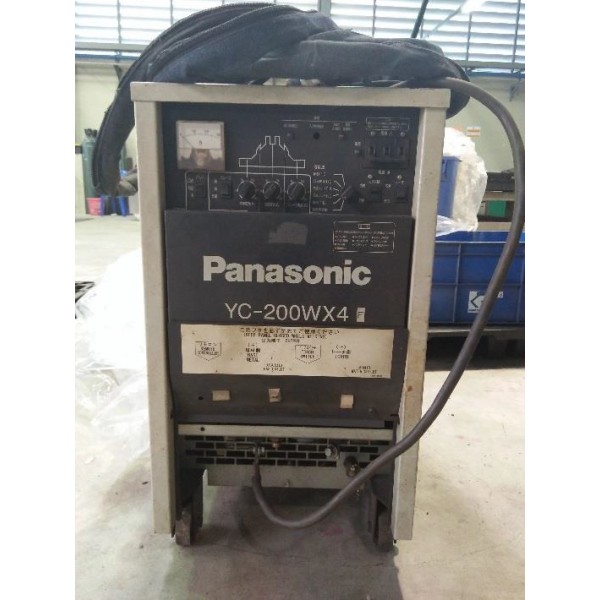 YC-200WX4 Panasonic