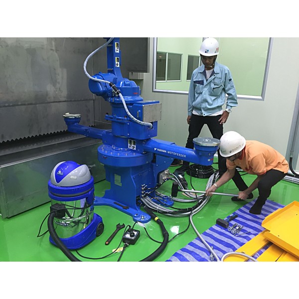 ロボット 配線工事 チョンブリ タイ