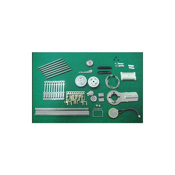タイ 精密プレス部品 薄物 小型 試作部品